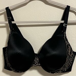 Soma Black Satin T-Shirt Bra with Beige Lace Trim